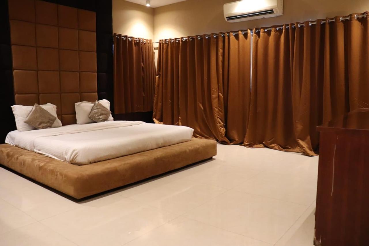 Trident villas&holidays Igatpuri Exteriör bild