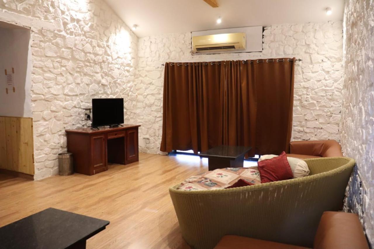 Trident villas&holidays Igatpuri Exteriör bild